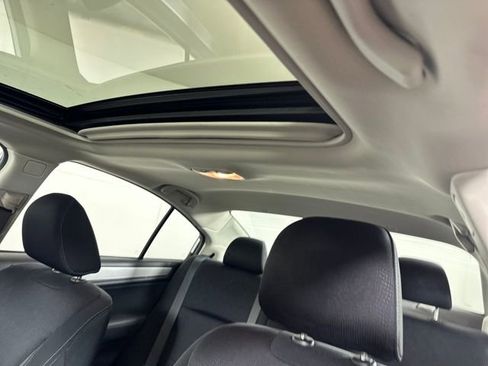 Used 2015 Subaru Legacy 2.5i Premium image 12