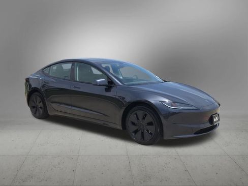 Used 2025 Tesla Model 3 Long Range RWD image 8