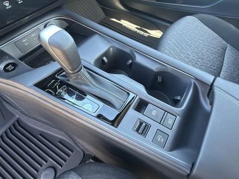 New 2026 Nissan Sentra SV w/ SV Convenience Package FWD image 13