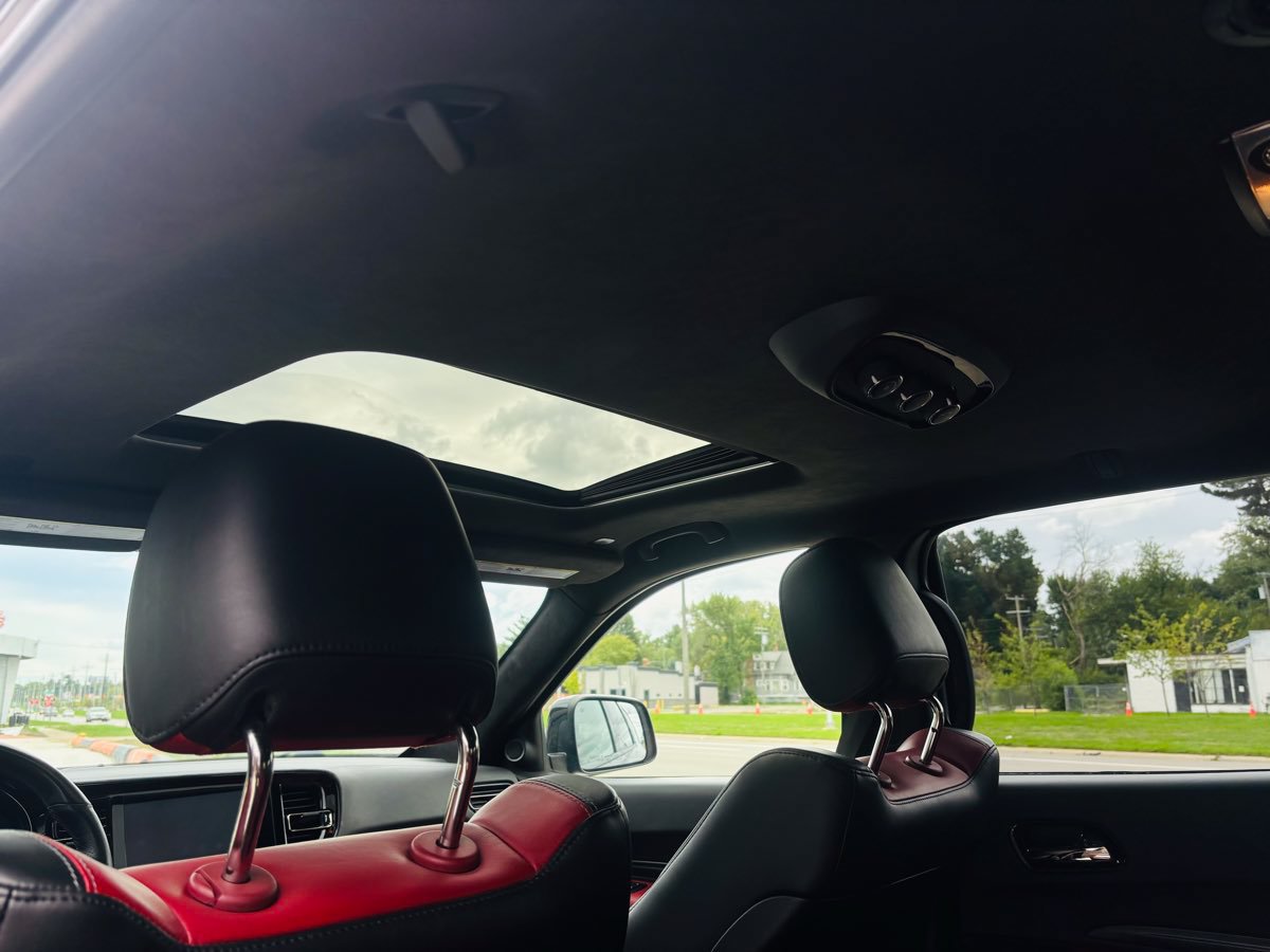Used 2021 Dodge Durango R/T w/ Technology Group AWD/4WD image 38
