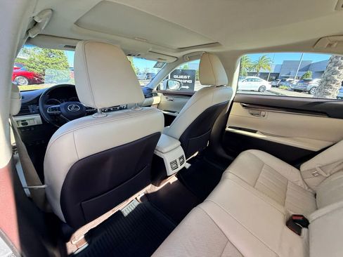 Used 2018 Lexus ES 350 image 19