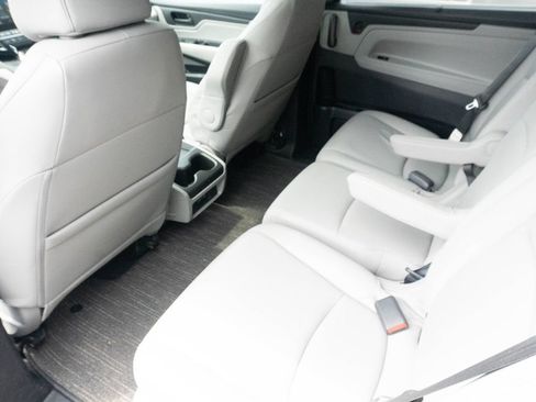 Used 2022 Honda Odyssey EX-L image 19