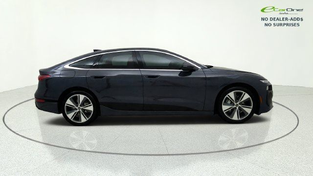 Used 2025 Audi A6 e-tron Premium Plus w/ Premium Plus RWD image 2