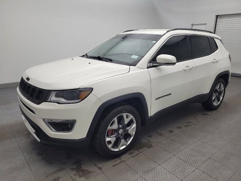 Used 2018 Jeep Compass Limited w/ Navigation Group image 2