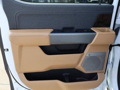 Certified 2023 Ford F250 Lariat w/ FX4 Off-Road Package image 21