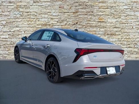 New 2026 Kia K5 GT-Line FWD image 3
