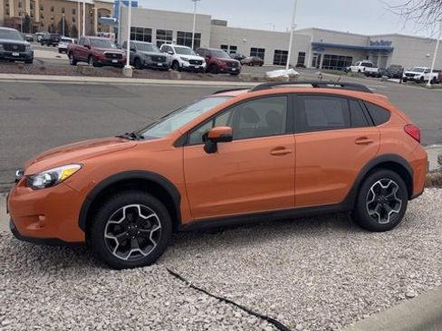 Used 2015 Subaru Crosstrek 2.0i Limited image 1