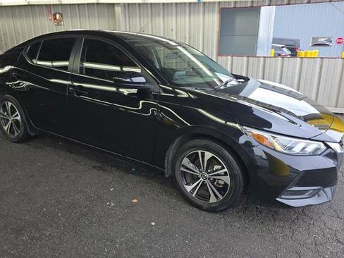 Used 2023 Nissan Sentra SV w/ Trunk Package image 2