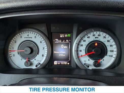 Used 2020 Toyota Sienna SE Premium image 16