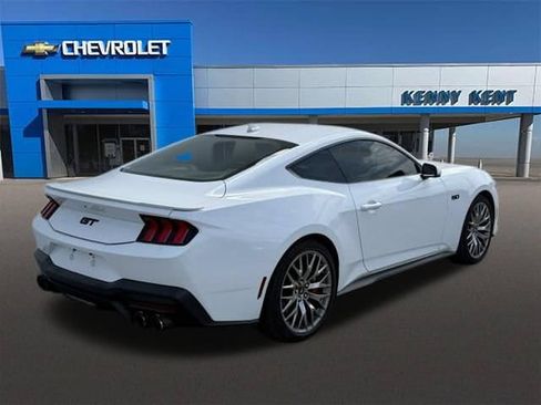 Used 2024 Ford Mustang GT Premium RWD image 5