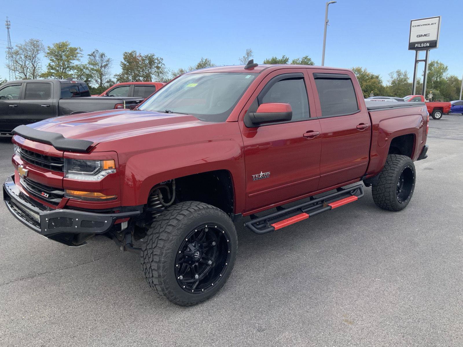 Used 2018 Chevrolet Silverado 1500 LT w/ Texas Edition AWD/4WD image 4
