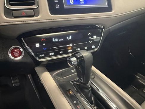 Used 2018 Honda HR-V EX image 20