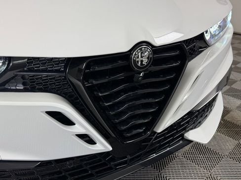 New 2026 Alfa Romeo Tonale w/ Active Assist Package image 11