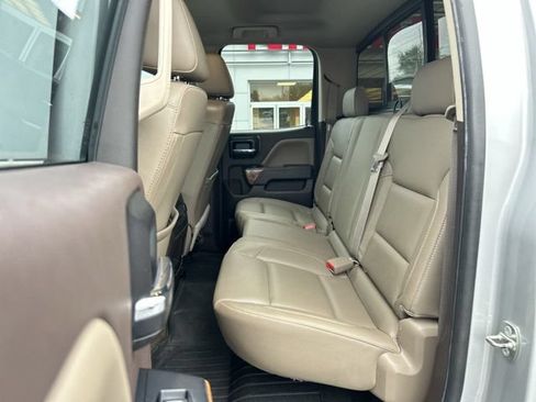 Used 2016 GMC Sierra 2500 SLT w/ Driver Alert Package AWD/4WD image 18