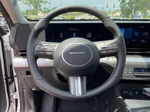 New 2025 Hyundai Kona SEL image 15