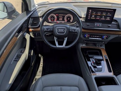 Used 2022 Audi Q5 2.0T Premium Plus w/ Premium Plus Package AWD/4WD image 20