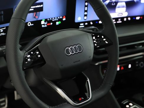 New 2026 Audi SQ5 Premium Plus AWD/4WD image 16