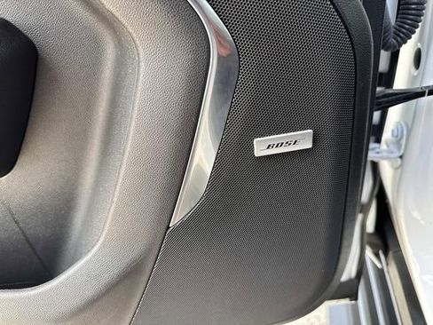 Used 2021 GMC Yukon SLT image 15