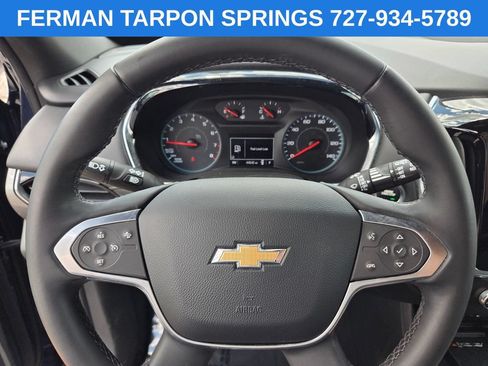 Used 2023 Chevrolet Traverse LT FWD image 33