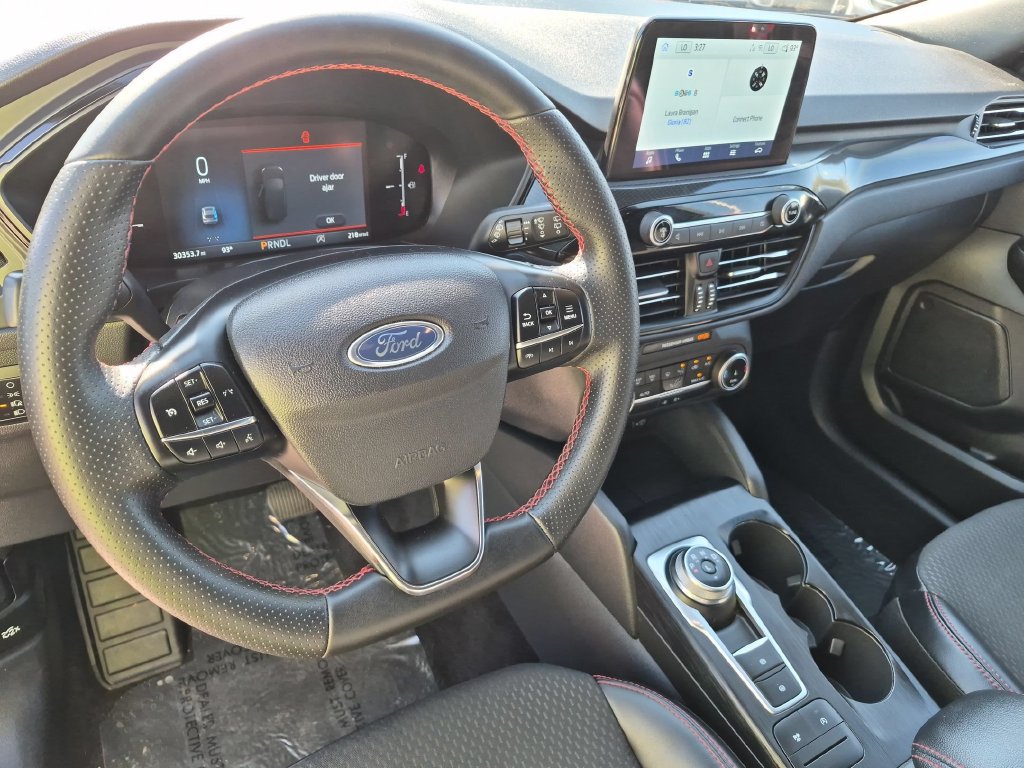 Used 2025 Ford Escape ST-Line AWD/4WD image 15