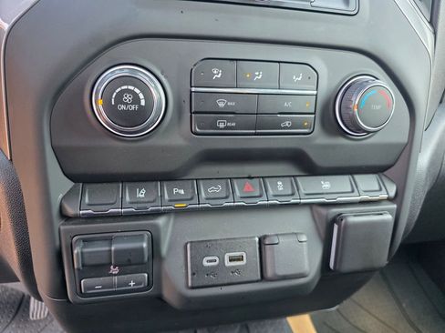 Certified 2024 Chevrolet Silverado 2500 Custom w/ Custom Value Package image 19