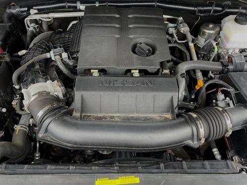 Used 2024 Nissan Frontier Pro-X image 28