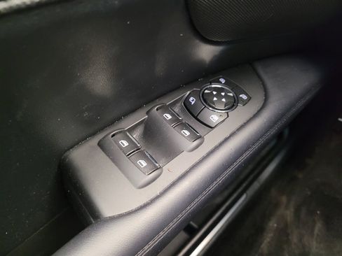 Used 2018 Lincoln MKZ Reserve w/ Technology Package FWD image 27