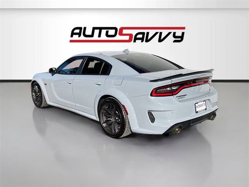 Used 2022 Dodge Charger Scat Pack image 5