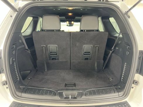 Used 2024 Dodge Durango GT image 25