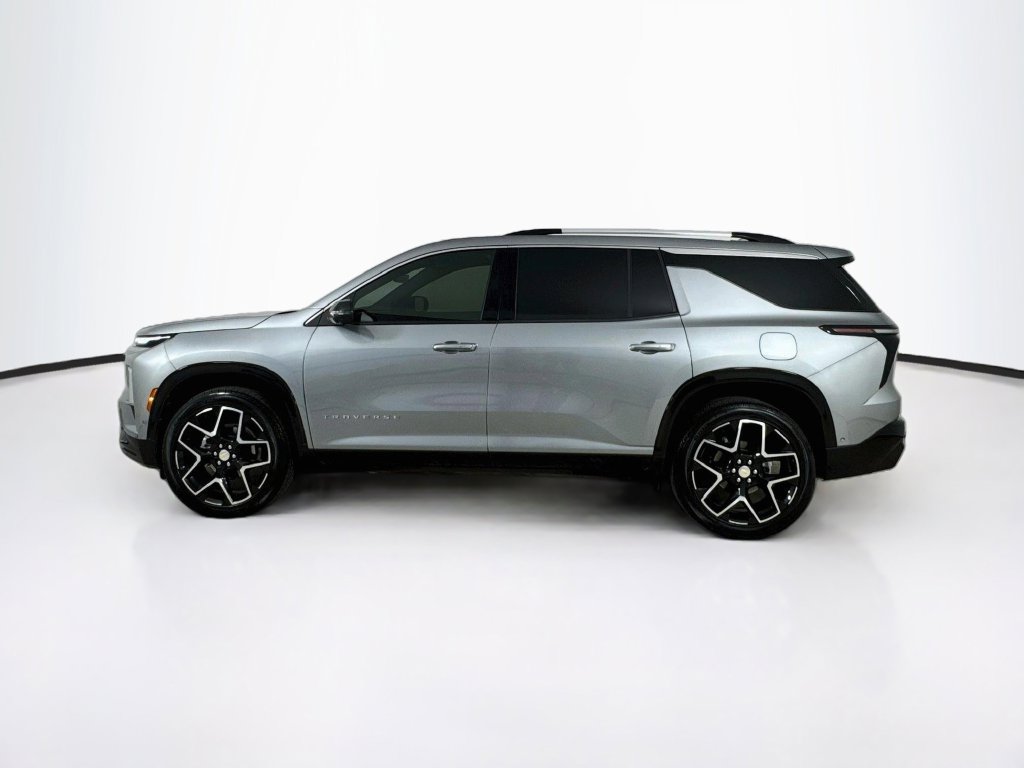 Used 2025 Chevrolet Traverse High Country AWD/4WD image 4