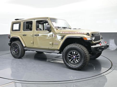 Used 2026 Jeep Wrangler Unlimited Rubicon image 8