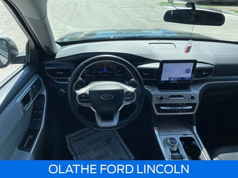 Certified 2023 Ford Explorer XLT w/ Equipment Group 202A AWD/4WD image 25