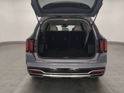 Used 2023 Kia Sorento S image 29