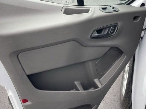 Used 2023 Ford Transit 350 XLT image 15