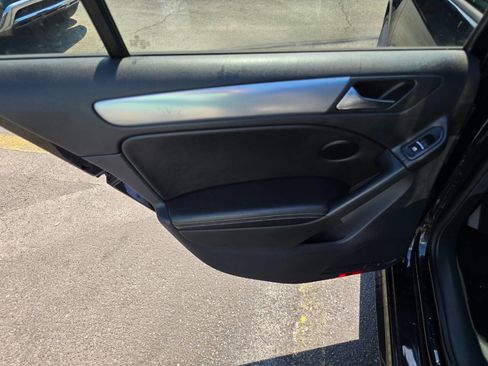 Used 2013 Volkswagen Golf R 4-Door AWD/4WD image 24