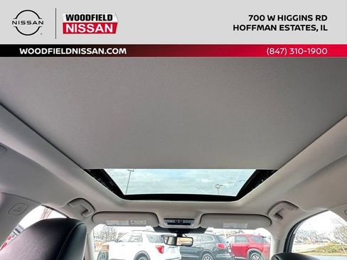 Certified 2025 Nissan Pathfinder SL w/ SL Premium Package image 31