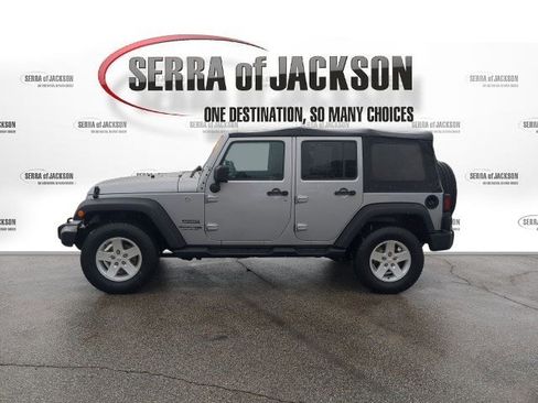 Used 2018 Jeep Wrangler Unlimited Sport S image 5