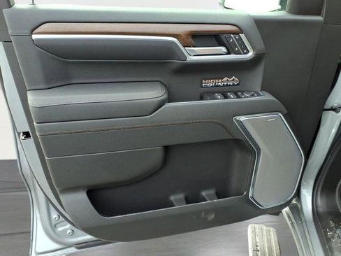 New 2026 Chevrolet Silverado 1500 High Country AWD/4WD image 17