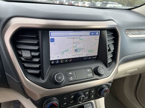 Used 2023 GMC Acadia Denali w/ Denali Ultimate Package image 14