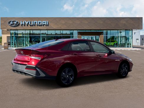 New 2026 Hyundai Elantra SEL FWD image 8