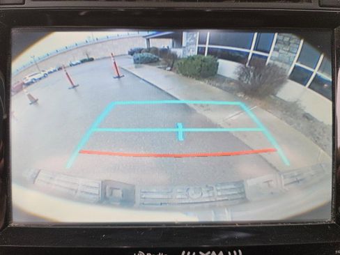 Used 2017 Toyota Tundra SR5 w/ SR5 Upgrade Package image 22