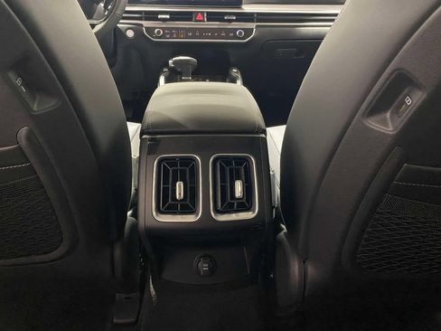 New 2026 Kia Sorento S FWD image 12
