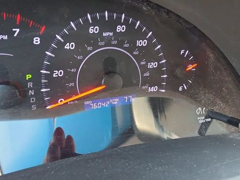 Used 2011 Toyota Camry LE FWD image 32