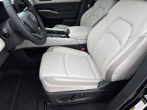 New 2026 Nissan Pathfinder SL w/ Cargo Package image 20