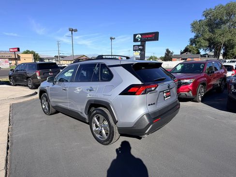 Used 2021 Toyota RAV4 Limited AWD/4WD image 5