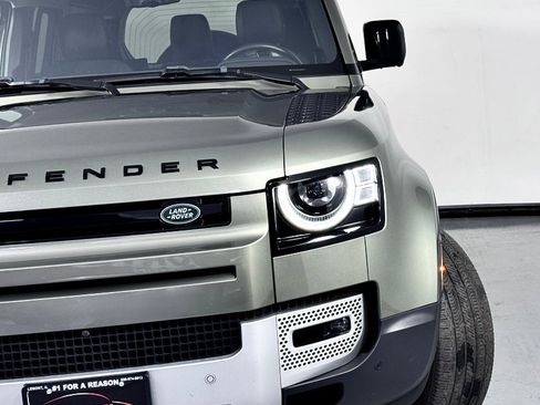 Used 2020 Land Rover Defender 110 First Edition image 6