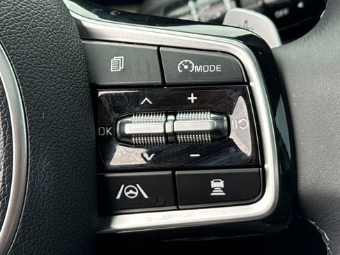 Used 2023 Kia Sorento SX Prestige image 27