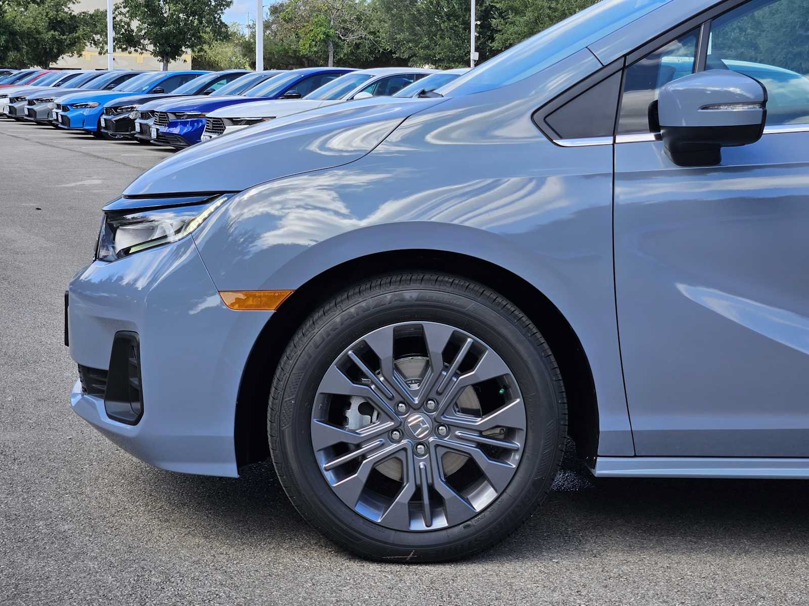 New 2027 Honda Odyssey Touring image 7
