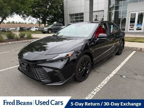 Used 2025 Toyota Camry SE AWD/4WD image 23