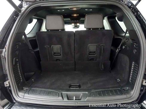 Used 2023 Dodge Durango R/T w/ Blacktop Package AWD/4WD image 29